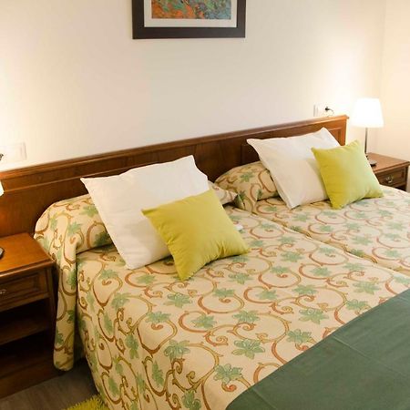 Hotel La Bilbaina De Vegadeo Eksteriør billede