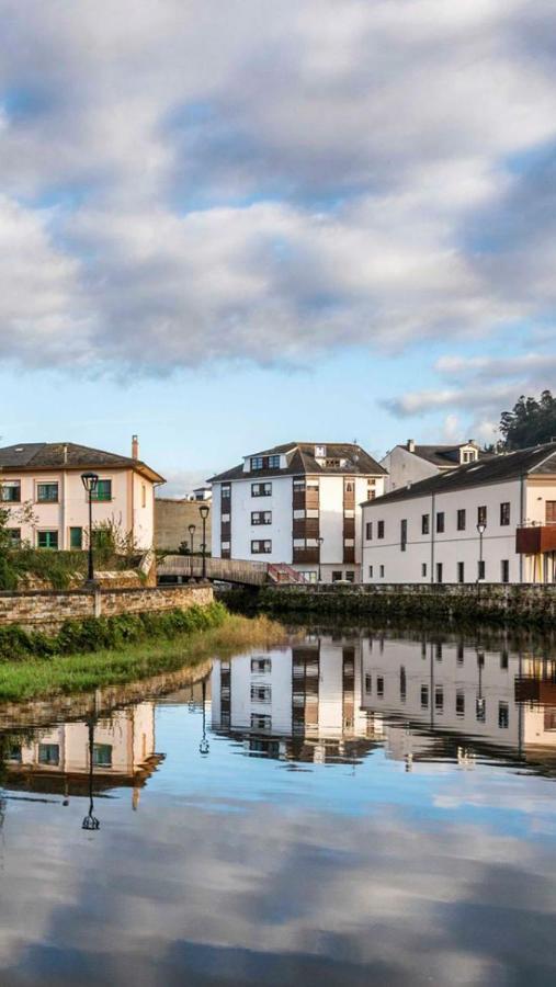 Hotel La Bilbaina De Vegadeo Eksteriør billede