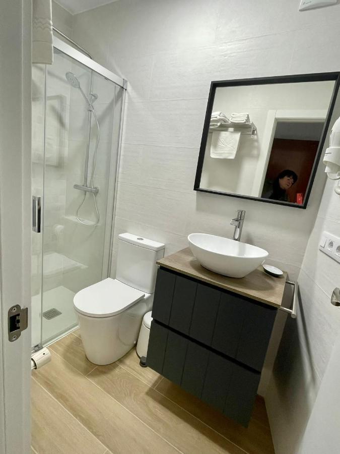 Hotel La Bilbaina De Vegadeo Eksteriør billede